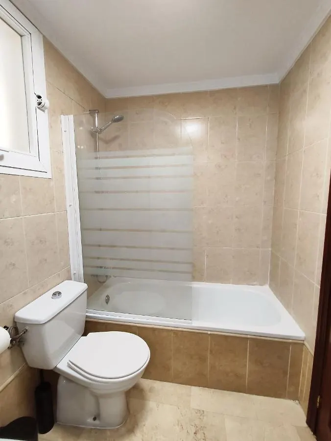 2Bdr Sunny Apartment With Pool And Private Parking In Benalmadena Spain